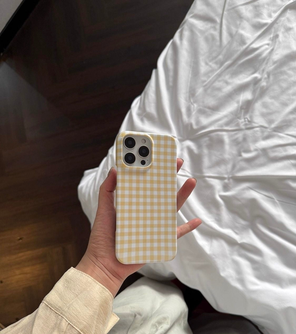 Yellow phone case | Soft & Aesthetic Case